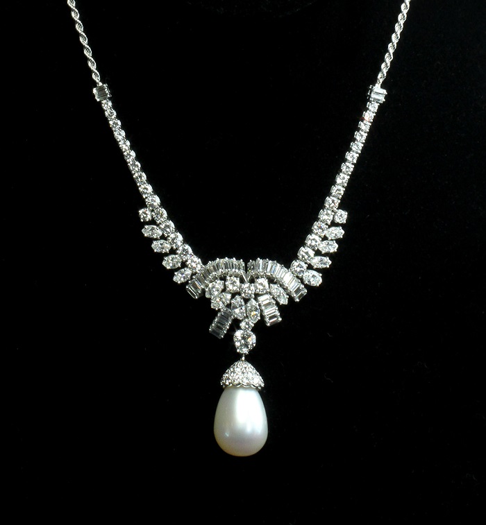 South Sea pearl and diamond necklace