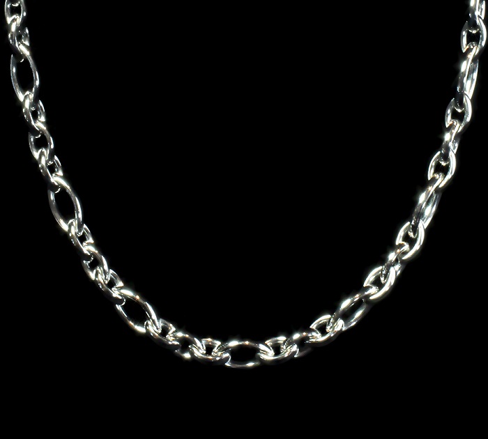 White gold link necklace